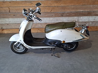 Scooter, agm, v641 | iva, wit, 2017