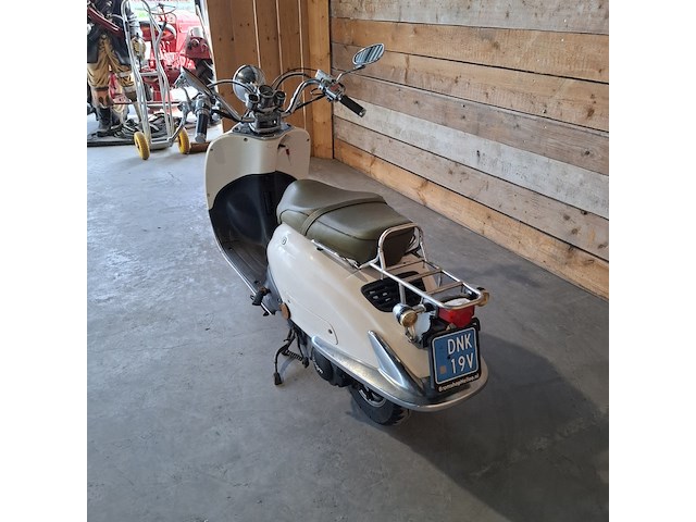 Scooter, agm, v641 | iva, wit, 2017 - afbeelding 13 van  18