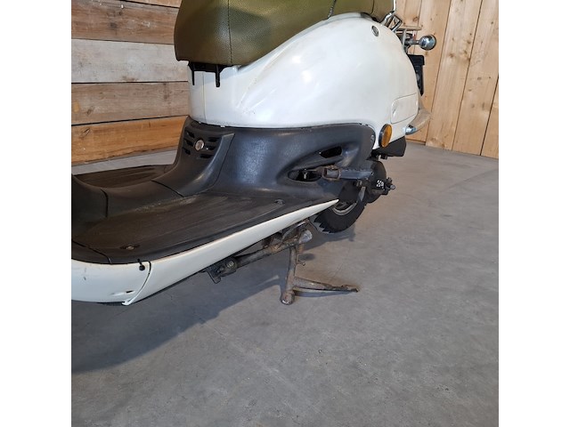 Scooter, agm, v641 | iva, wit, 2017 - afbeelding 18 van  18