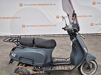 Scooter, btc, riva - afbeelding 1 van  23