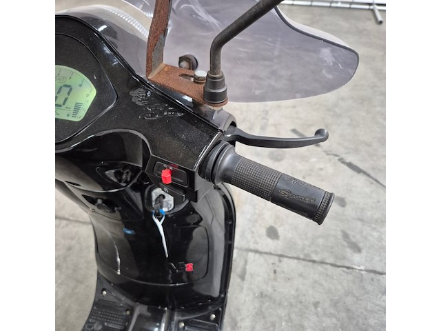 Scooter, capri, cl 50 - afbeelding 17 van  24