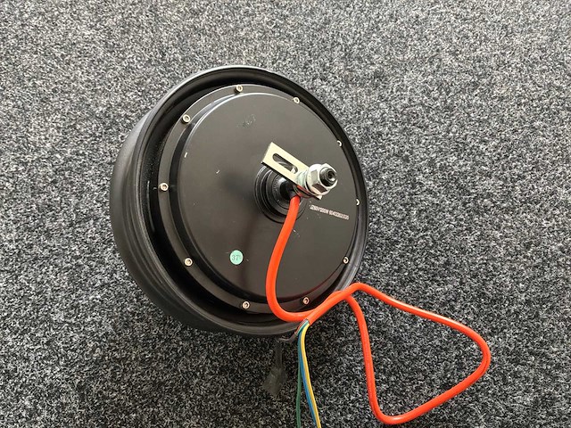 Scooter electromotor - afbeelding 4 van  4