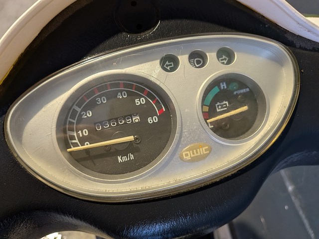 Scooter, evader, ev100metro, 2011 - afbeelding 11 van  15