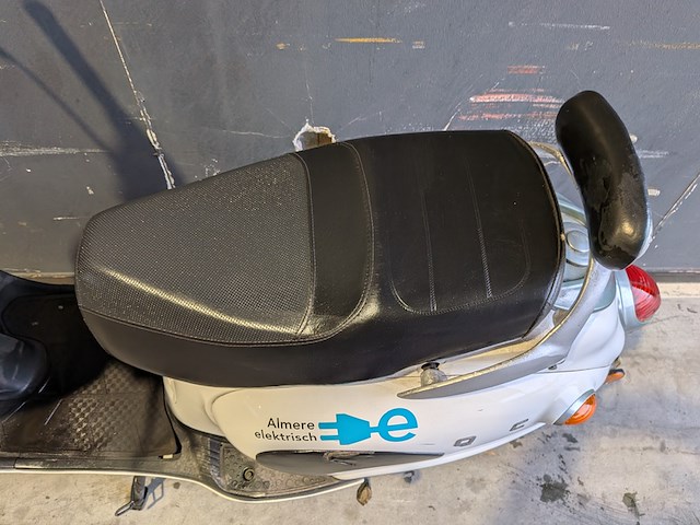 Scooter, evader, ev100metro, 2011 - afbeelding 13 van  15