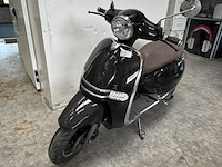 Scooter, evader, ev100metro, zwart, 2021, elektrisch - afbeelding 3 van  18