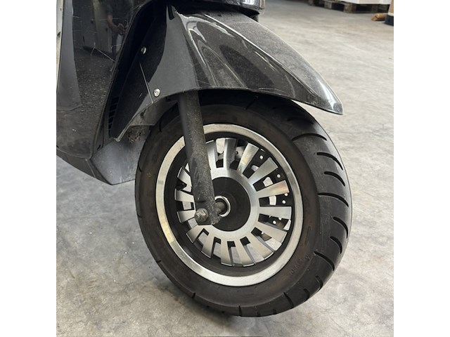 Scooter, evader, ev100metro, zwart, 2021, elektrisch - afbeelding 6 van  18