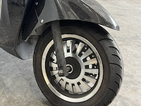 Scooter, evader, ev100metro, zwart, 2021, elektrisch - afbeelding 6 van  18