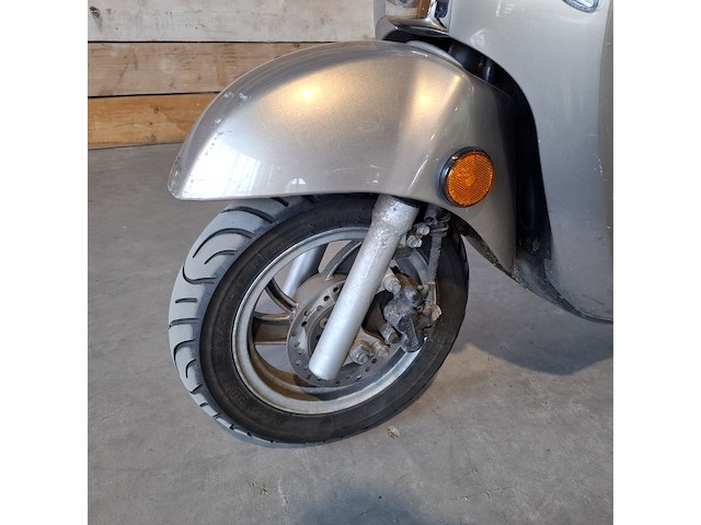 Scooter, kymco , new sento , bruin, 2011 - afbeelding 5 van  23
