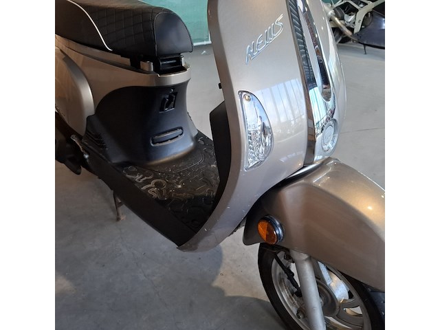 Scooter, kymco , new sento , bruin, 2011 - afbeelding 7 van  23