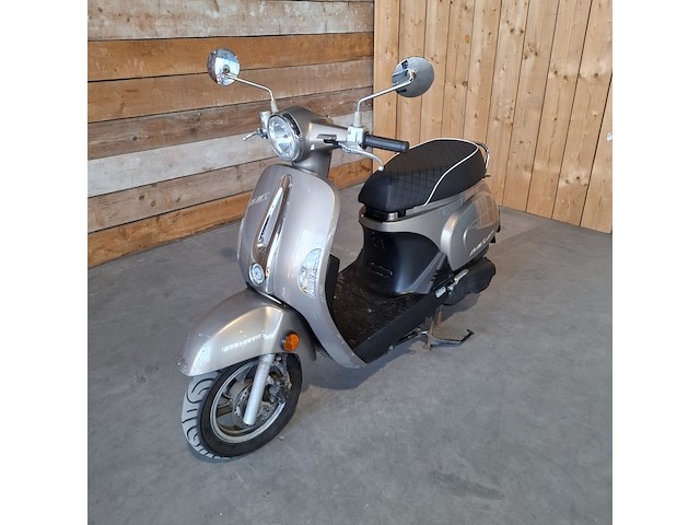 Scooter, kymco , new sento , bruin, 2011 - afbeelding 12 van  23