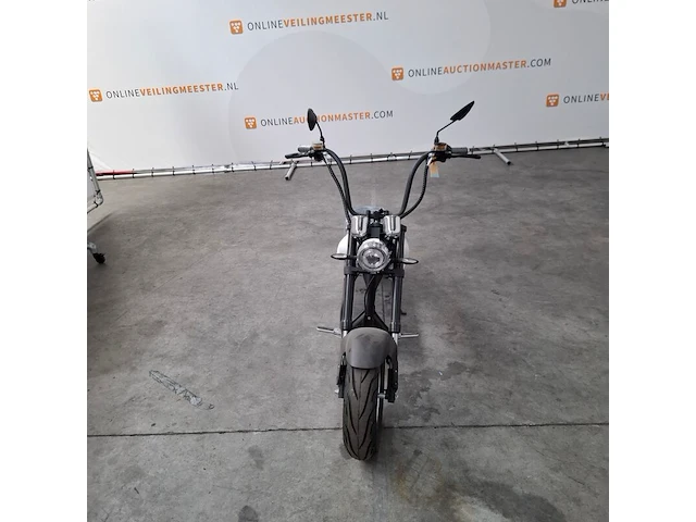 Scooter, mangosteen, m1 - afbeelding 6 van  12