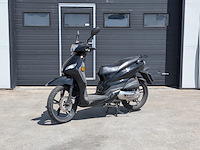 Scooter, peugeot, tweet, 2017