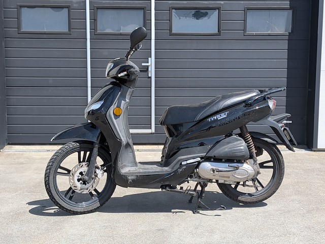 Scooter, peugeot, tweet, 2017 - afbeelding 12 van  23