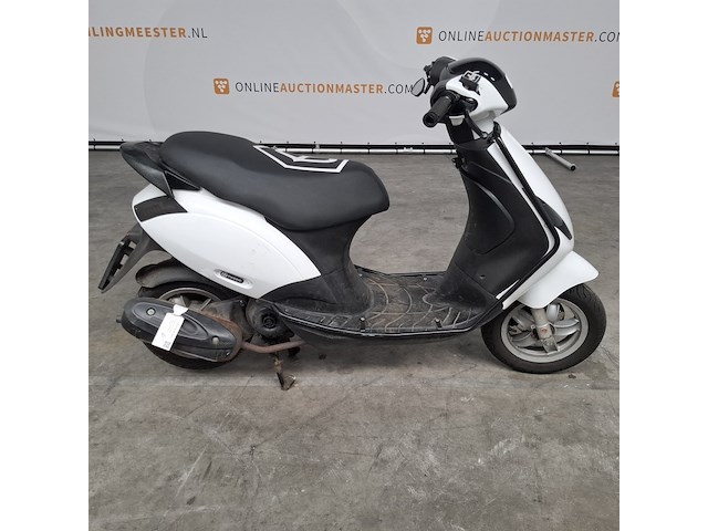 Scooter, piaggio, c25 - afbeelding 1 van  26