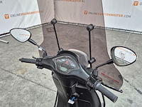 Scooter, piaggio, vespa sprint - afbeelding 13 van  21