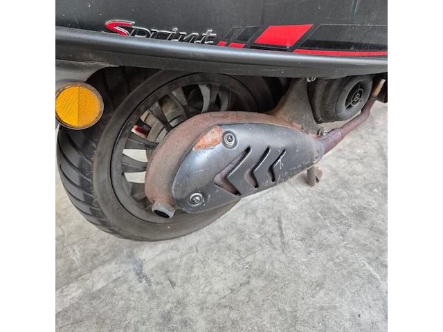 Scooter, piaggio, vespa sprint - afbeelding 9 van  21