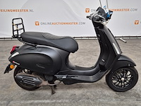 Scooter, piaggio, vespa - afbeelding 1 van  26