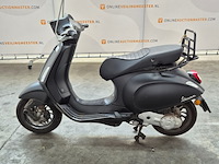 Scooter, piaggio, vespa - afbeelding 21 van  26