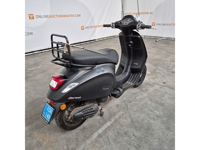 Scooter, piaggio, vespa - afbeelding 2 van  26