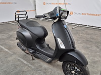 Scooter, piaggio, vespa - afbeelding 3 van  26