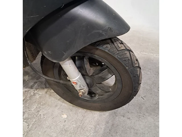 Scooter, piaggio, zip, 2023 - afbeelding 16 van  21