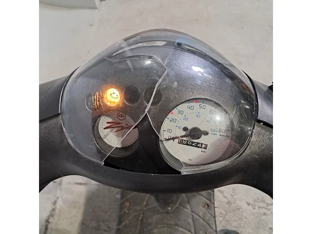Scooter, piaggio, zip, 2023 - afbeelding 20 van  21