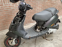 Scooter, piaggio, zip - afbeelding 10 van  37