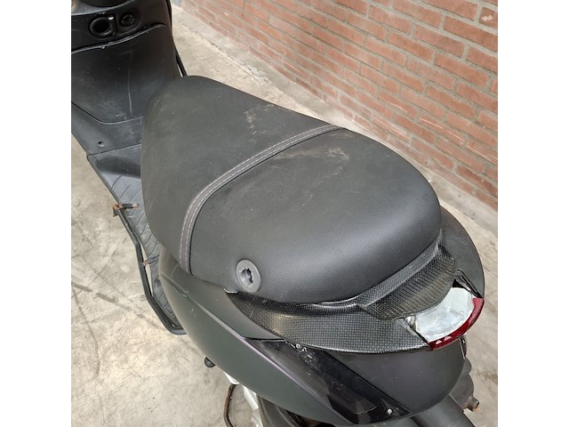 Scooter, piaggio, zip - afbeelding 30 van  37
