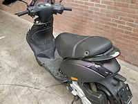 Scooter, piaggio, zip - afbeelding 31 van  37