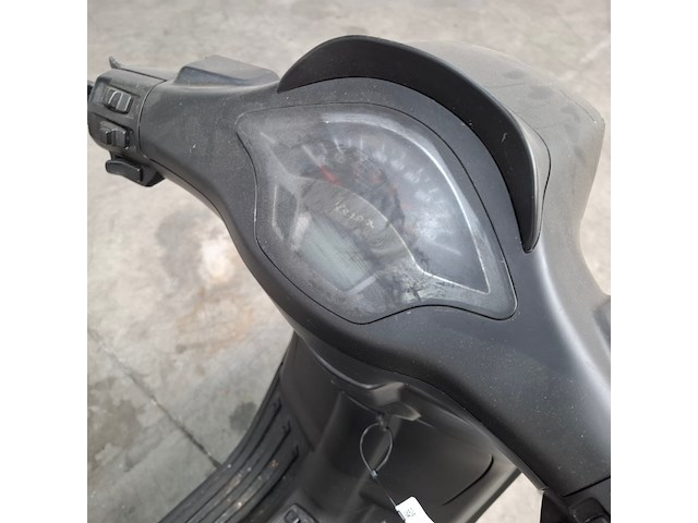 Scooter, vespa, snorscooter, sprint 4t, 2015 - afbeelding 4 van  34
