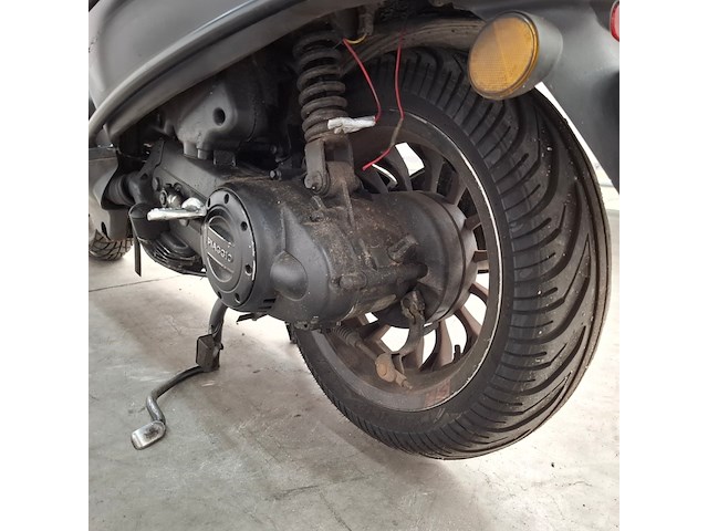 Scooter, vespa, snorscooter, sprint 4t, 2015 - afbeelding 14 van  34