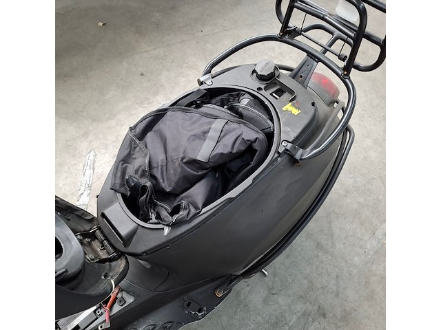 Scooter, vespa, snorscooter, sprint 4t, 2015 - afbeelding 18 van  34