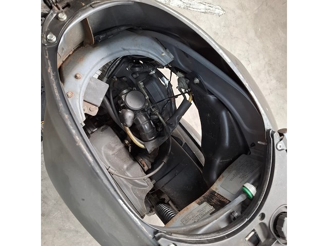 Scooter, vespa, snorscooter, sprint 4t, 2015 - afbeelding 20 van  34
