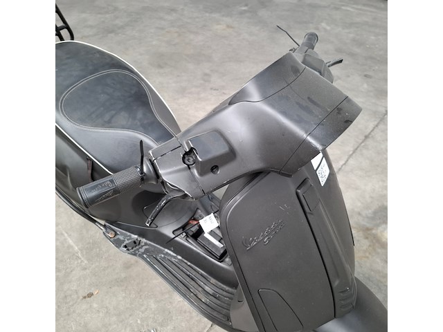 Scooter, vespa, snorscooter, sprint 4t, 2015 - afbeelding 23 van  34