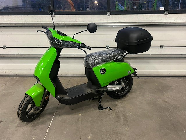 Scooter vmoto cux elektrisch 2021 nieuw - afbeelding 1 van  1