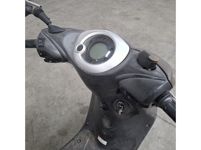 Scooter, yamaha, neos - yn 50fu, 2017 - afbeelding 29 van  29