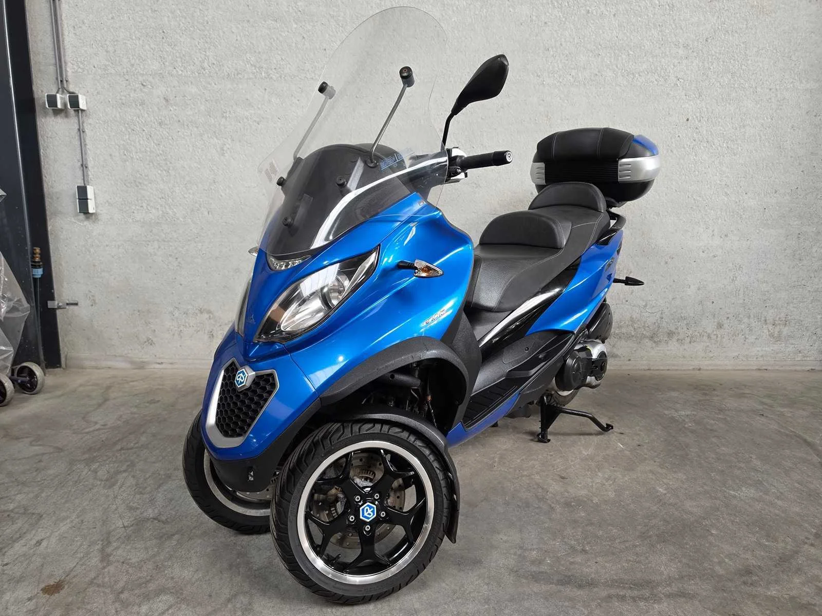 Scooters en motorscooters van piaggio, vespa, sym, yamaha en meer