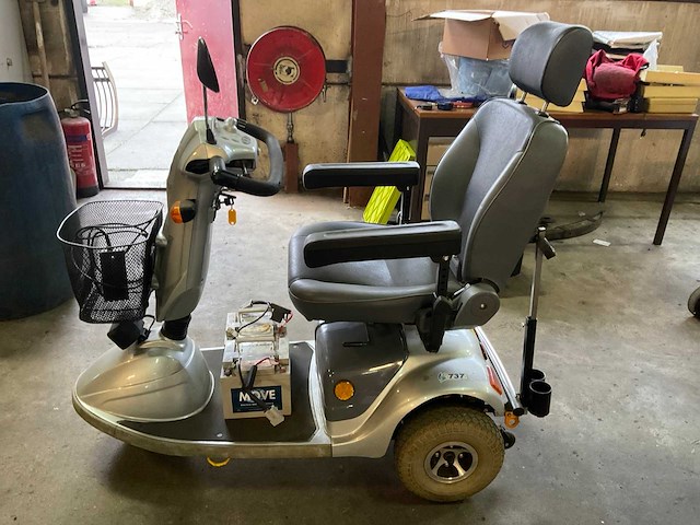 Scootmobiel - afbeelding 3 van  4
