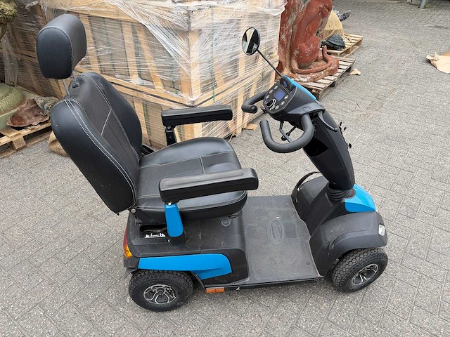 Scootmobiel - afbeelding 3 van  4