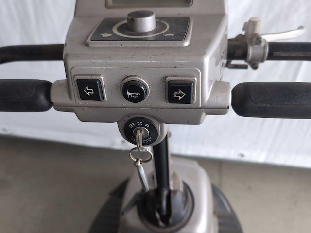 Scootmobile - e-scooter - grijs - afbeelding 5 van  7