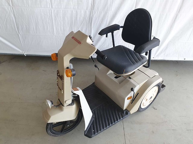 Scootmobile - e-scooter - wit - afbeelding 1 van  7