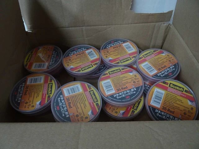Scotch - 35 red - rol isolatietape (16x) - afbeelding 2 van  2