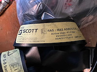 Scott ras asbestos ademluchtsysteem - afbeelding 6 van  6