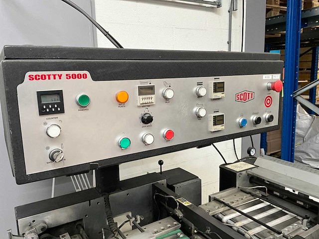 Scotty 5000 laminator- en tab cutting machine - afbeelding 4 van  10