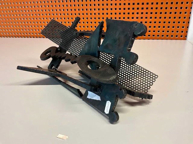 Sculptuur “ben oldenhof” - afbeelding 5 van  5