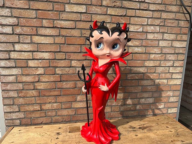 Sculptuur betty - afbeelding 1 van  2
