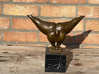Sculptuur botero stijl