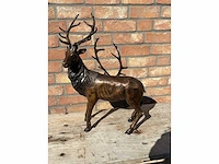 Sculptuur brons hert