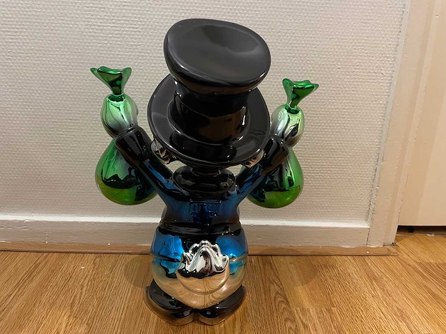 Sculptuur dagobert duck lior24 - afbeelding 8 van  8