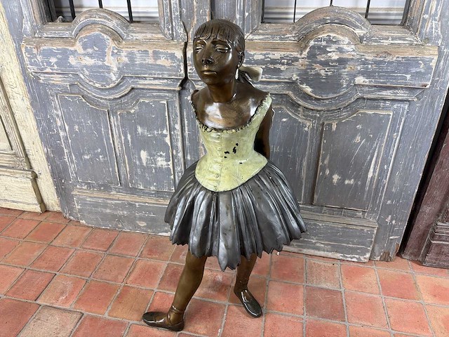 Sculptuur degas brons 1.12 meter hoog - afbeelding 2 van  4